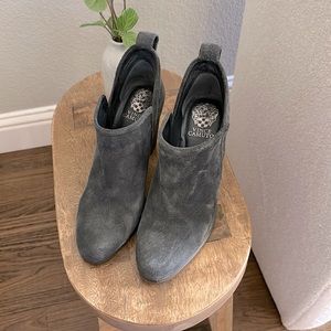 Vince Camuto grey suede booties. 8.5M.